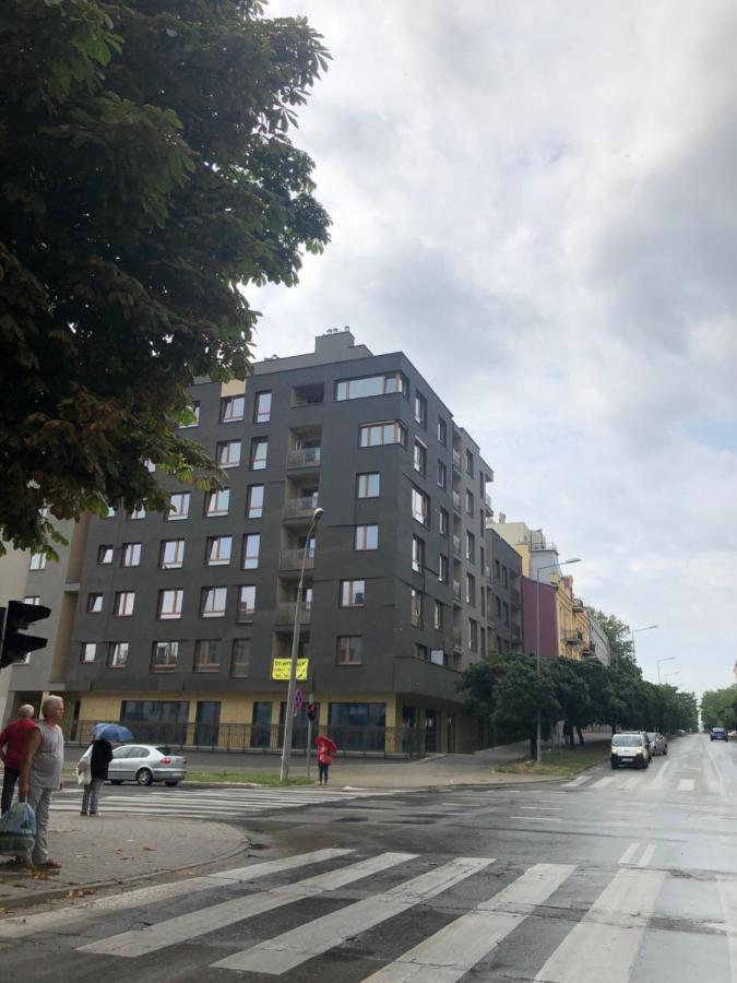 Klimatyzowany Apartament Wenecja Z Garazem Podziemnym Kielce Kültér fotó