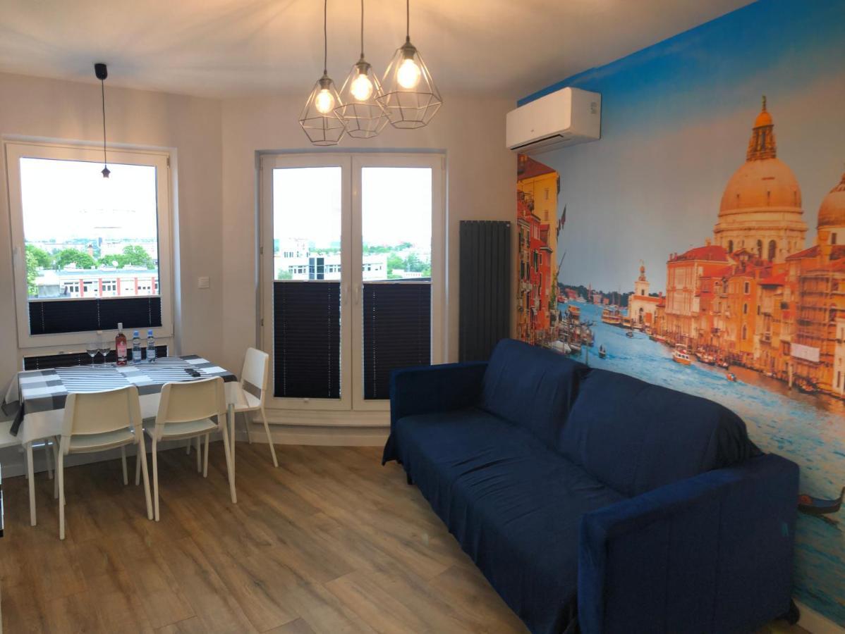 Klimatyzowany Apartament Wenecja Z Garazem Podziemnym Kielce Kültér fotó