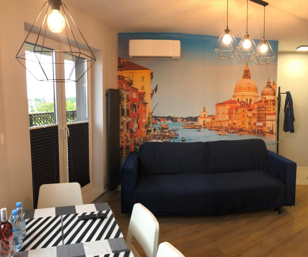 Klimatyzowany Apartament Wenecja Z Garazem Podziemnym Kielce Kültér fotó